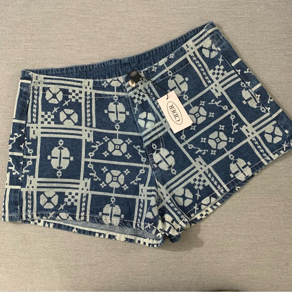 Cider Blue Patterned Denim Shorts NWT